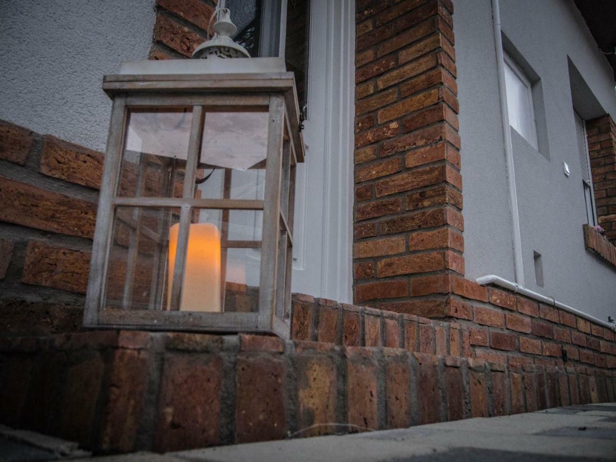 Feliz Apartman Gyula Exterior foto